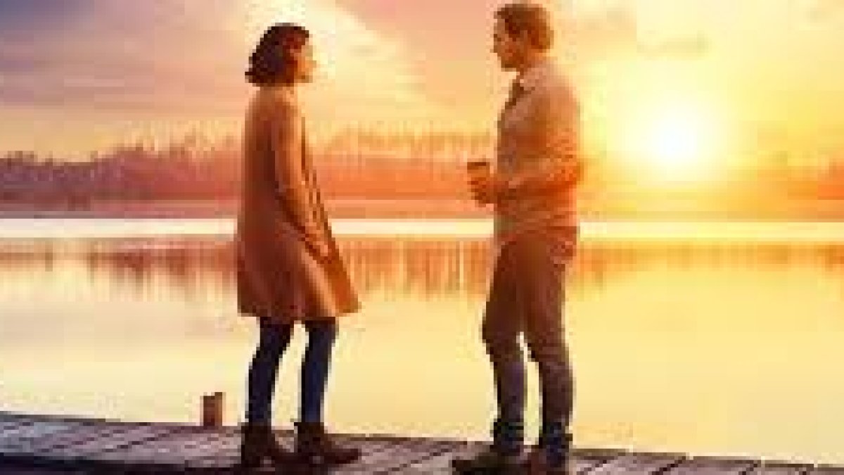 Katie Holmes y Josh Lucas estelarizan este filme, basado en el libro de Rhonda Byrne.