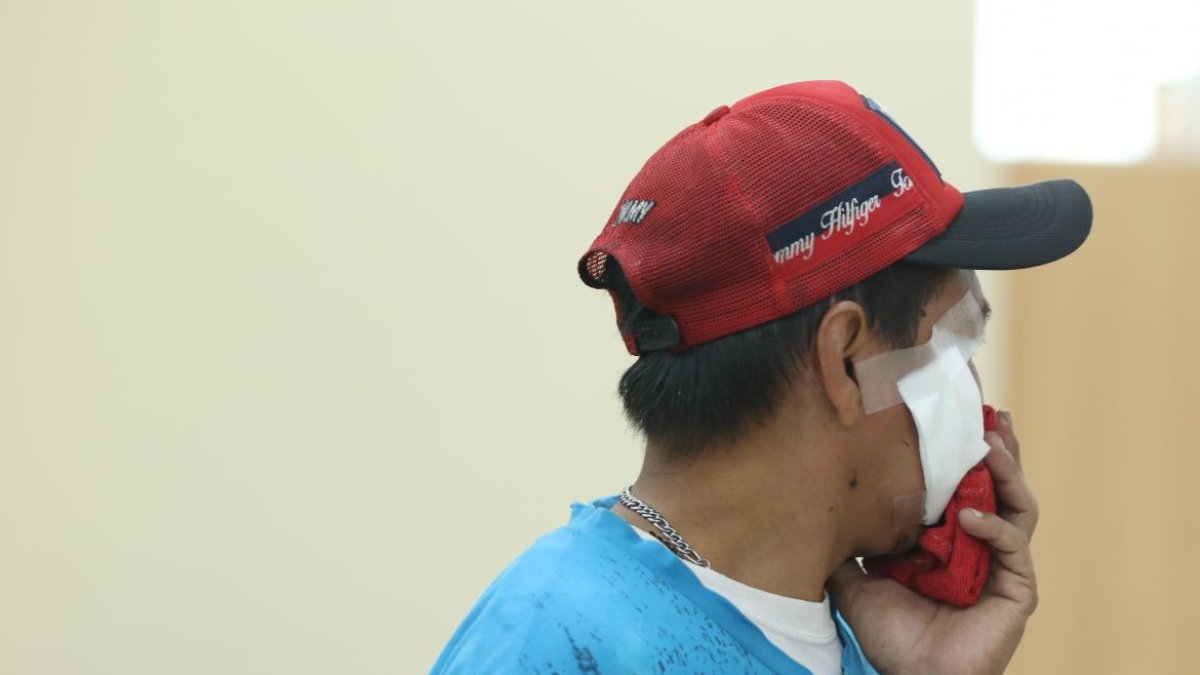 En el momento del ataque, el herido se encontraba en las inmediaciones de su trabajo, en las calles Primero de Mayo y avenida Quito, en el centro de Guayaquil.