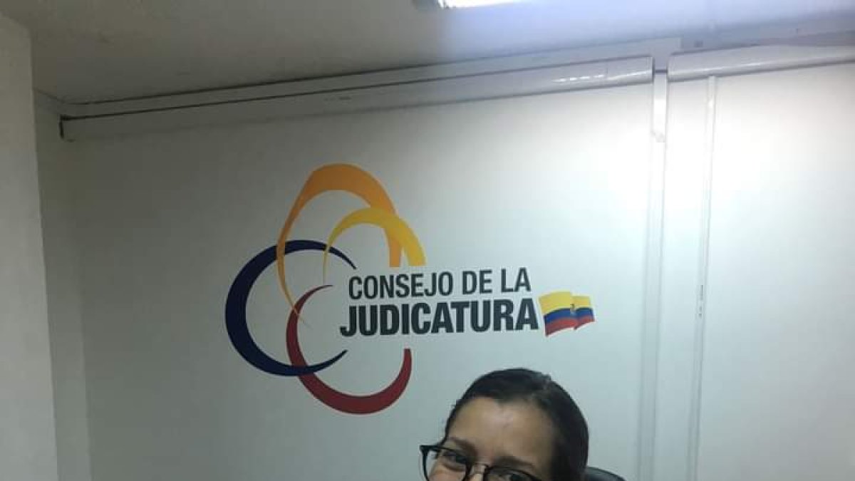 Inti Alvarado es una abogada guayaquileña, defensora de los derechos de los animales.