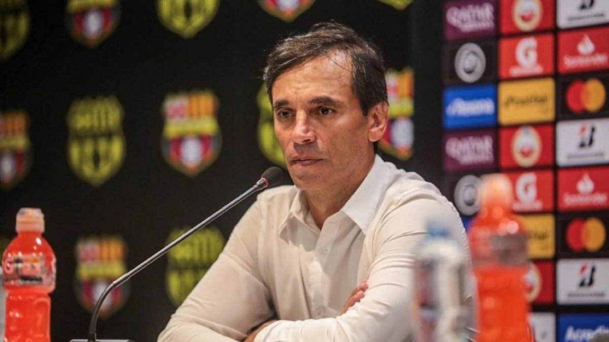 Fabián Bustos, entrenador de Barcelona, tiene claro el trabajo con los toreros por la seguidilla de partidos.