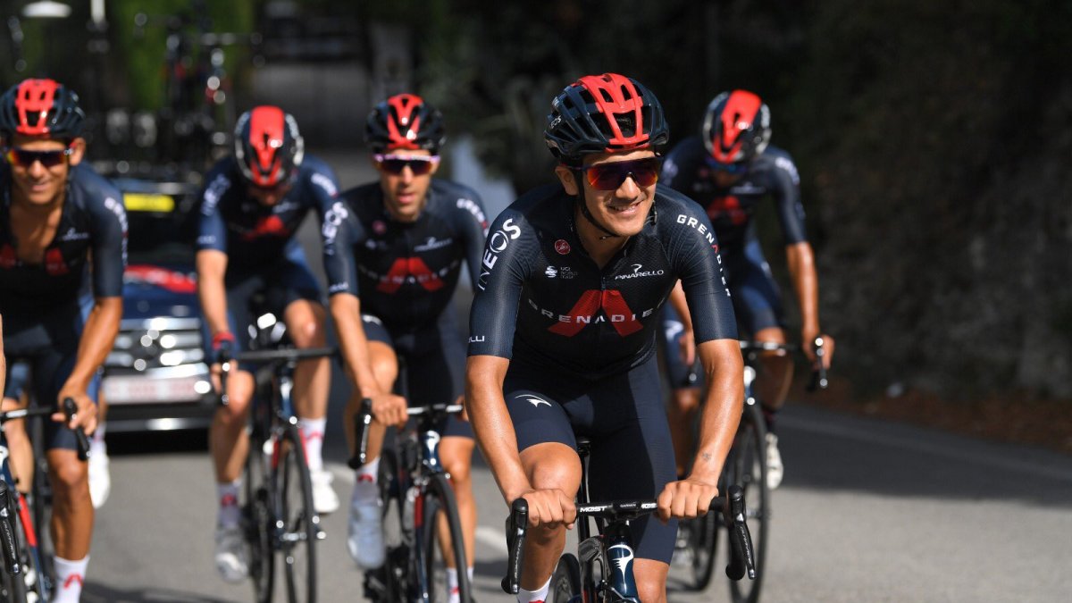Rochard Carapaz se convirtió en el primer ecuatoriano en competir en el Tour de Francia. Ingresó a la meta con el pelotón.