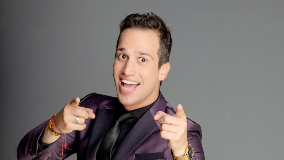 El temperamento de Leonel le ocasiona problemas.