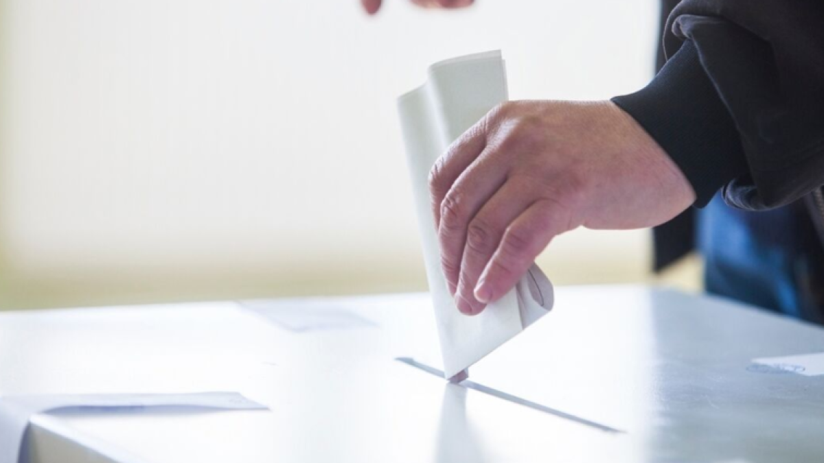 Entre 18 de septiembre y el 7 de octubre se cumplirá la fase de inscripción de candidaturas en el CNE. En esta etapa se revisarán los requisitos e inhabilidades de los aspirantes presidenciales.