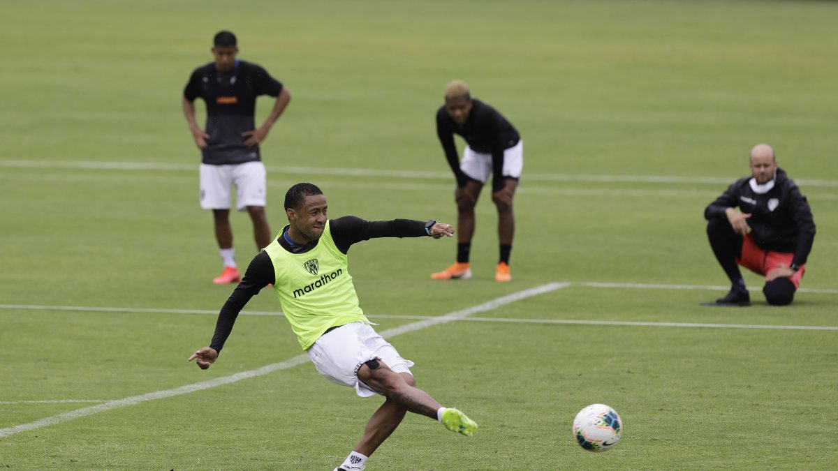 Independiente del Valle medirá la reacción de Emelec en Guayaquil. El rayado necesita la victoria para seguir de cerca la pelea por el liderato