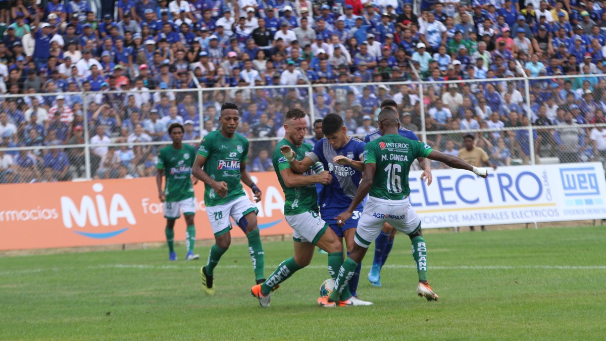 El Bombillo igualó en su primer partido de LigaPro 2-2 contra Orense.