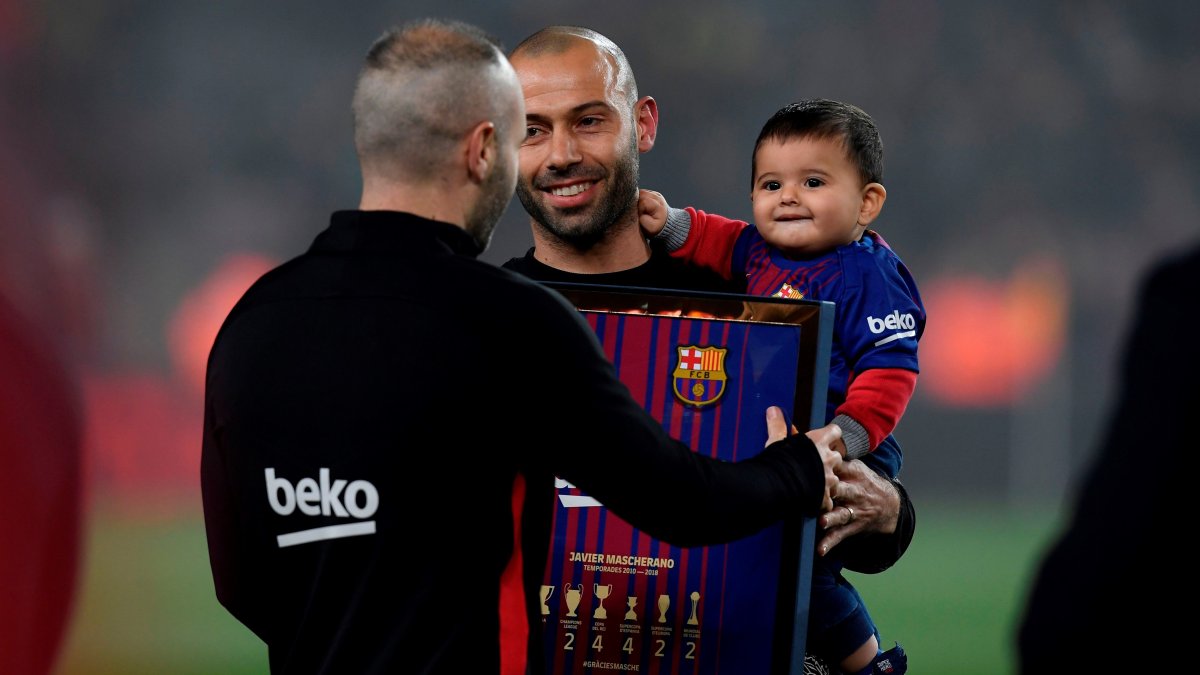 Javier Maschereno, el día en que fue homenajeado cuando dejó el FC. Barcelona