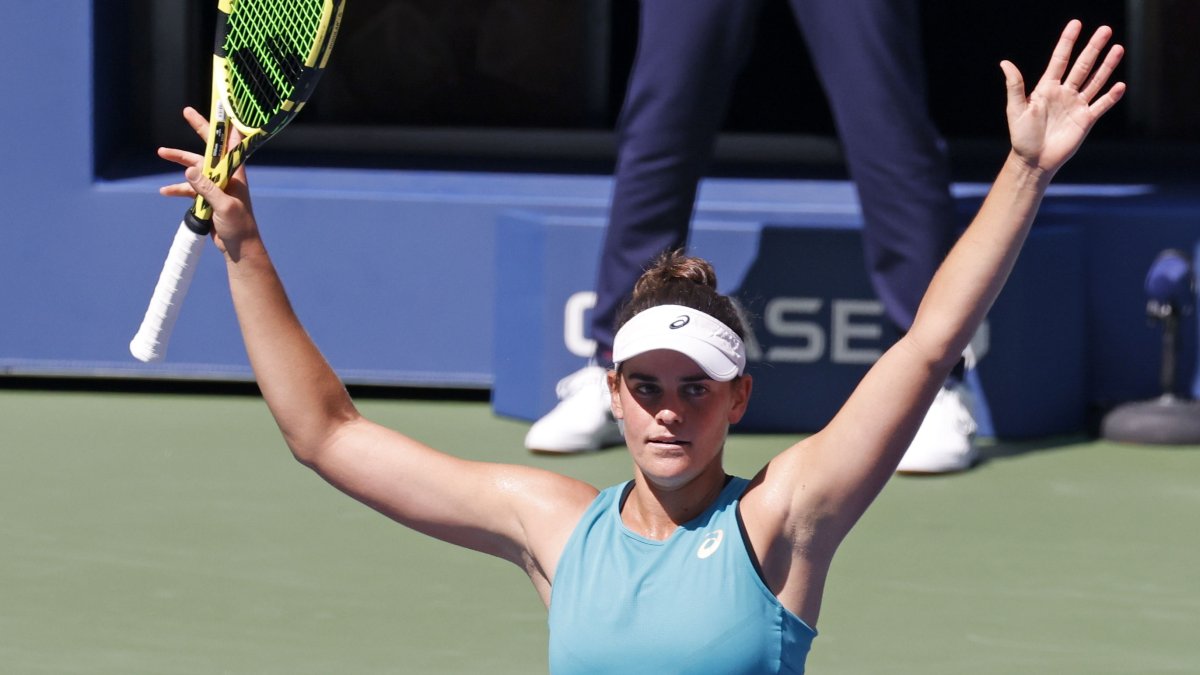 Jennifer venció en poco más de una hora por 6-3 y 6-2 a la kazaka Yulia Putintseva.