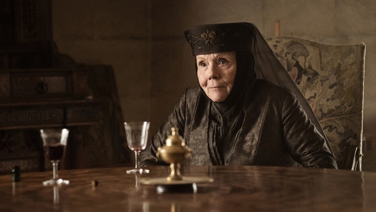 Diana Rigg en su inolvidable rol de Olenna Tyrell de Juego de tronos.