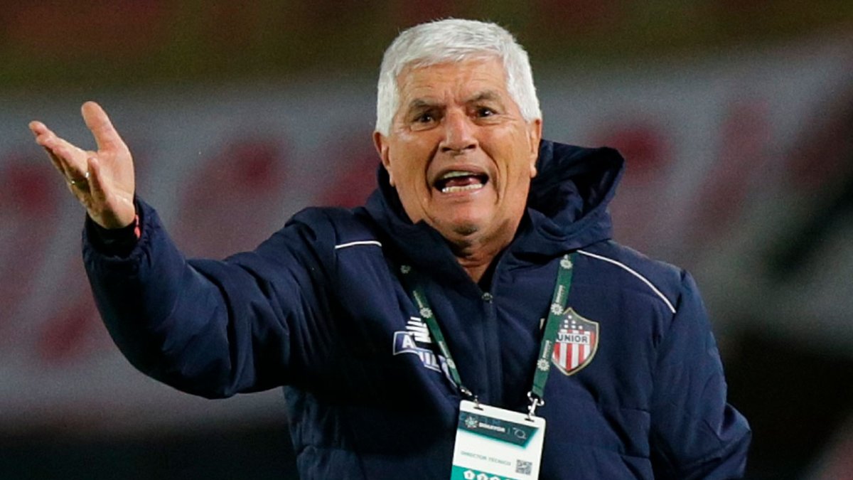 Julio Comesaña, técnico de Junior de Barranquilla, considera a Barcelona un rival muy fuerte.