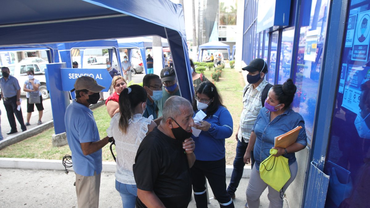Los reclamos de los usuarios, por los valores en las planillas eléctricas en la pandemia, se siguen recibiendo en las oficinas de Cnel.