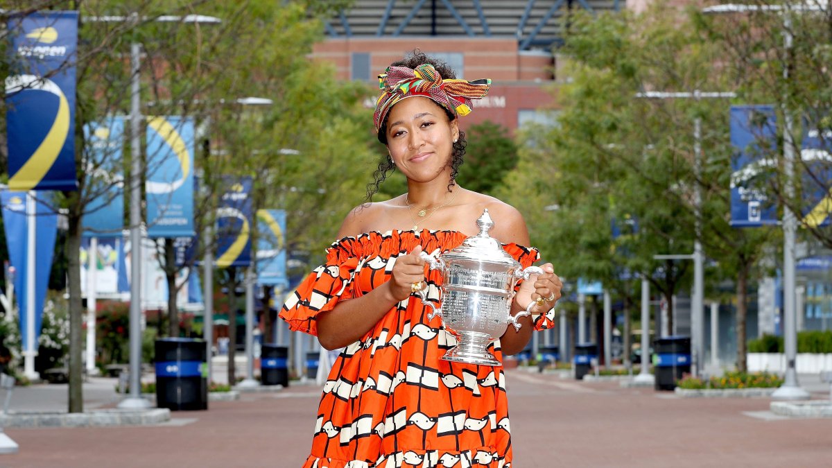 Naomi posó este domingo para la foto oficial del torneo como campeona. Su indumentaria lo dijo todo.