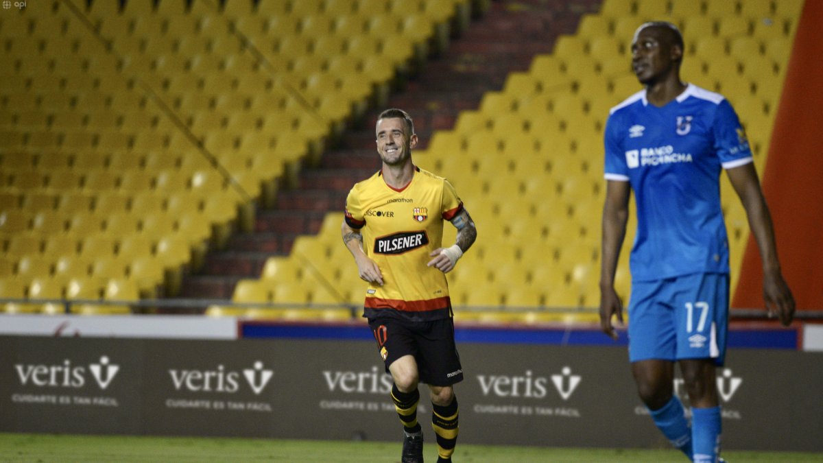 Díaz convirtió el único tanto del partido para la victoria amarilla.