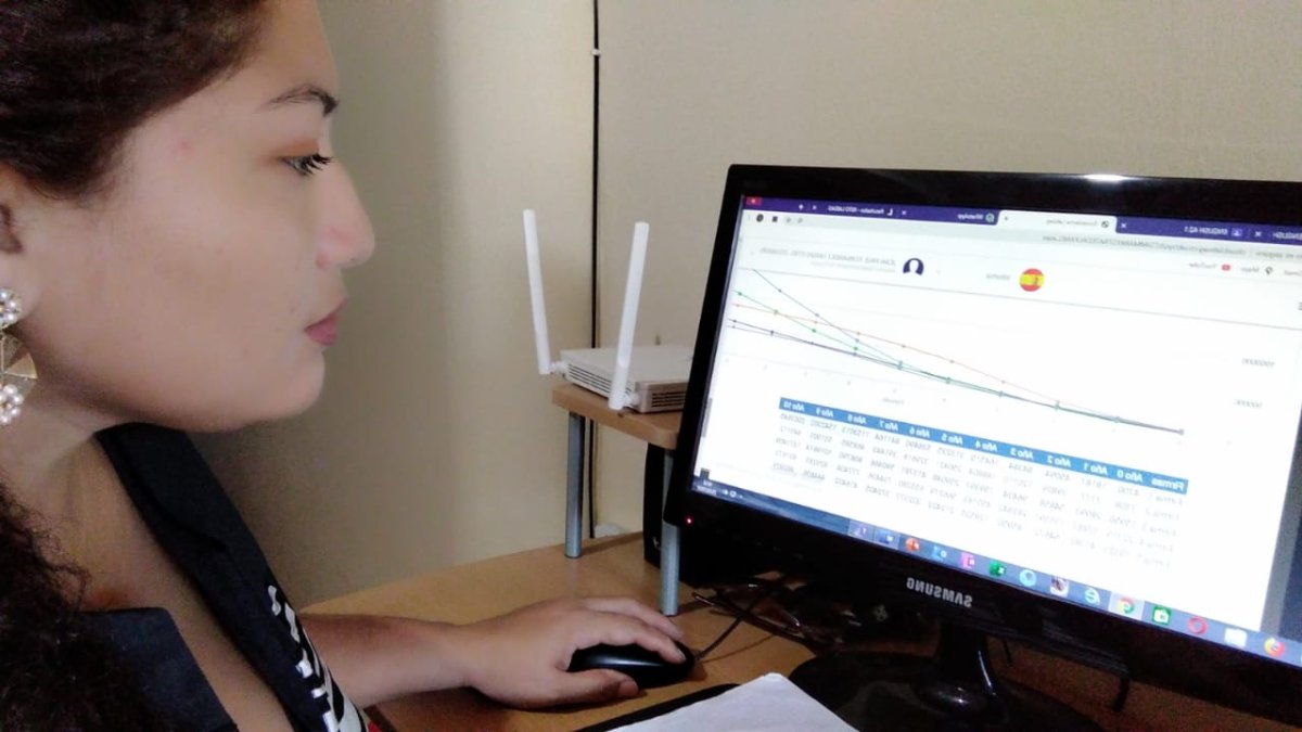 Quienes rindan la prueba desde sus casas deberán contar con una cámara colocada en un ángulo que permita ver lo que están realizando.