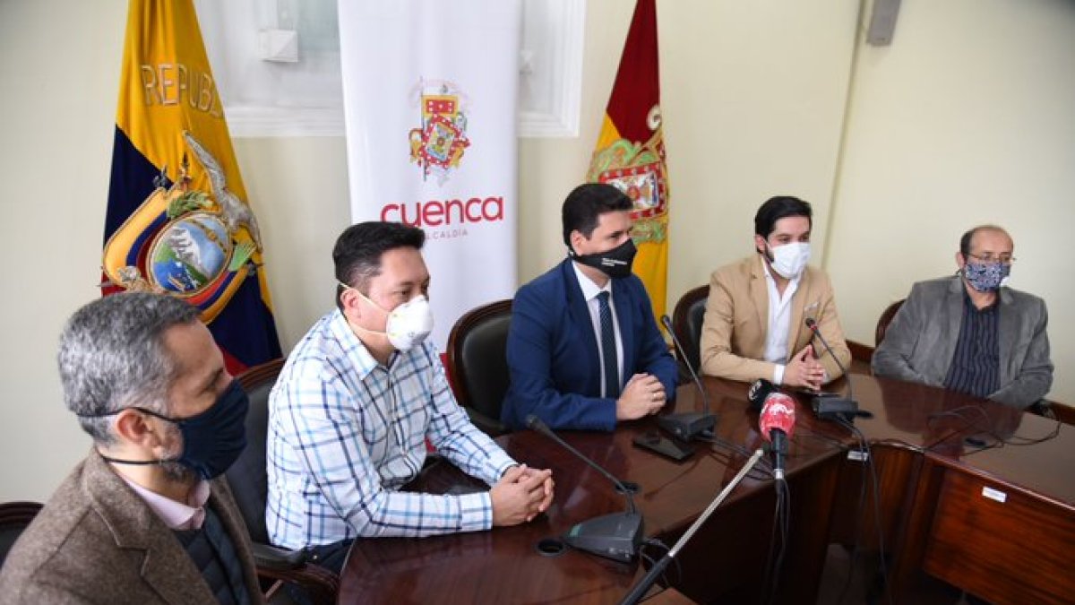 El alcalde de Cuenca Pedro Palacios calificó como un triunfo para la ciudad la decisión de los jueces constitucionales.