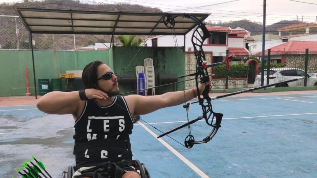 Joffre Villavicencio representa a Ecuador en un torneo internacional.
