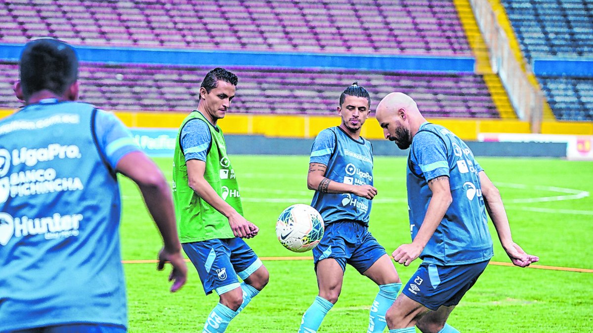 Los jugadores de Universidad Católica se han sentido perjudicados en las últimas semanas. El domingo jugarán contra Delfín en el estadio Jocay de Manta.