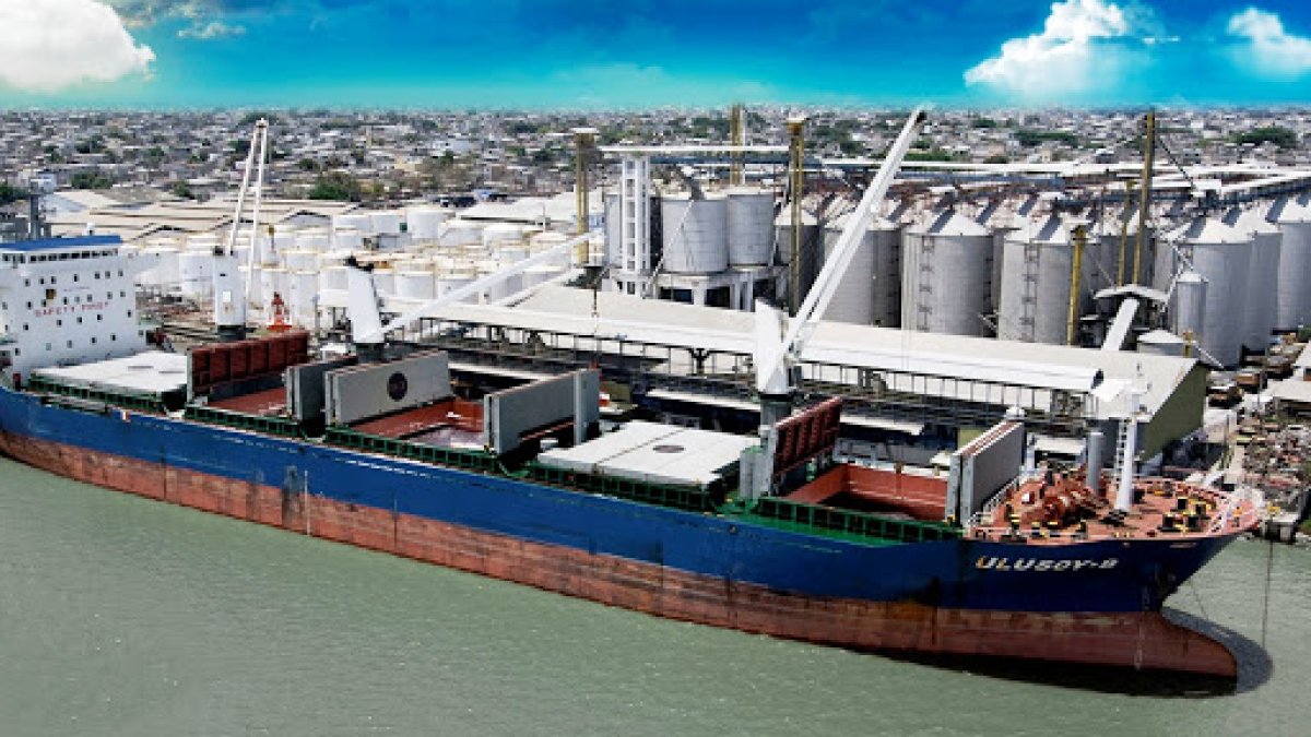 Ecuagran es también una terminal privada.