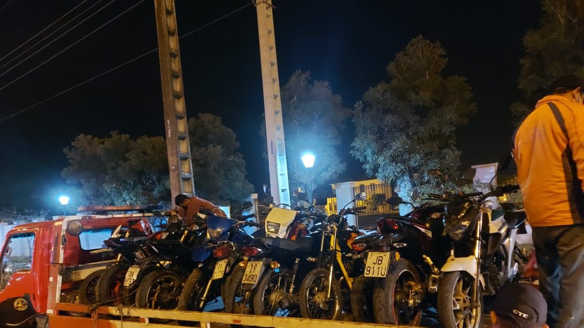 Las motos fueron retenidas esta madrugada en el sector.