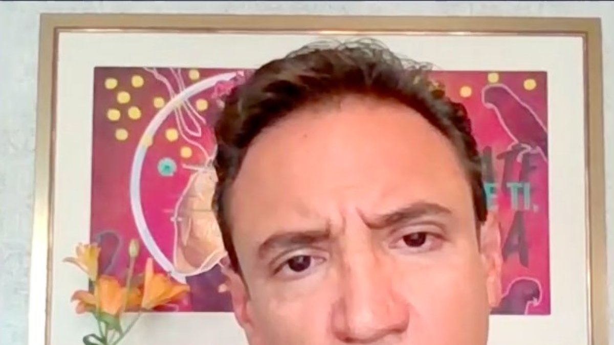 Jorge Chérrez, representantes de IBcorp.