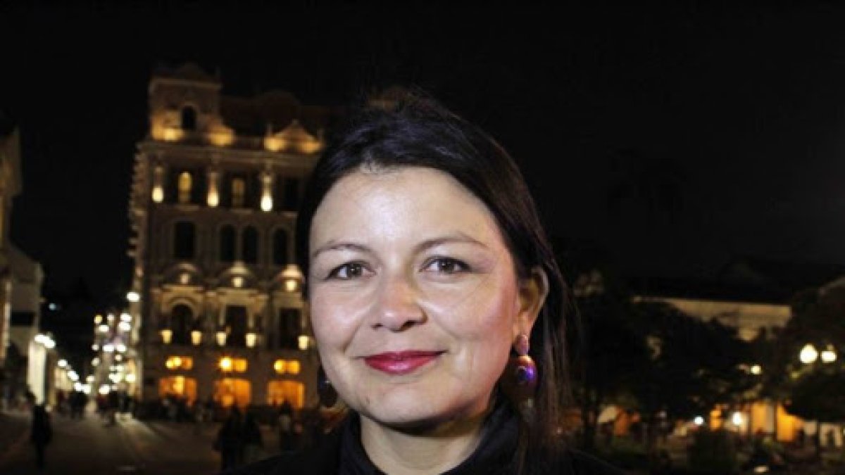 Mediante el Decreto Ejecutivo 1162, el presidente encargo el Ministerio de Cultura a Angélica Arias.