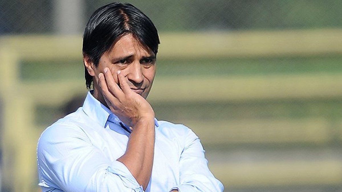 Tabaré Silva ya no es más el entrenador de los camisetas coloradas.