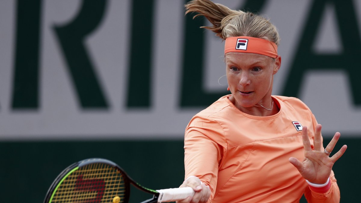 Kiki Bertens tuvo un desgastante partido que le generó calambres en su organismo.