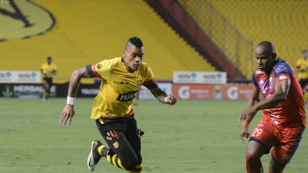 Barcelona no pudo con El Nacional, hasta el final de la etapa los amarillos perdieron puntos en el Monumental.