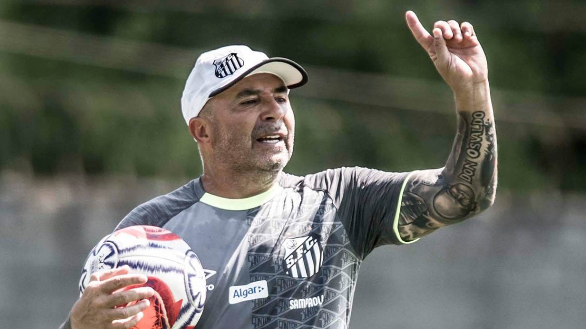 Tras la salida del Santos, Sampaoli asumió las riendas del Atlético Mineiro, en reemplazo del venezolano Rafael Dudamel.