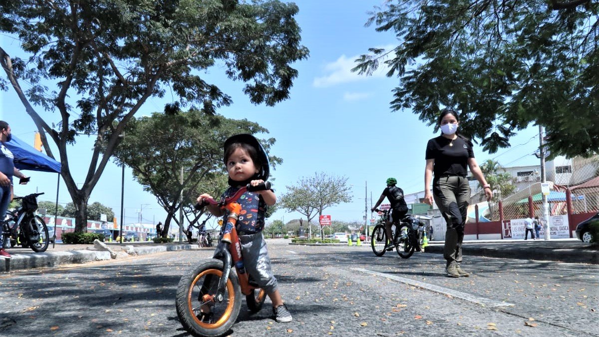 En ediciones anteriores diferentes familias participaron en la actividad.