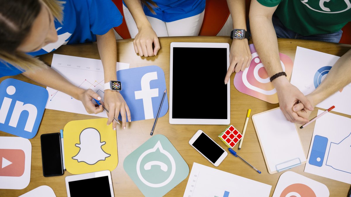 Al comenzar a crear su marca personal, se recomienda contar con un experto en el área que analice su perfil.