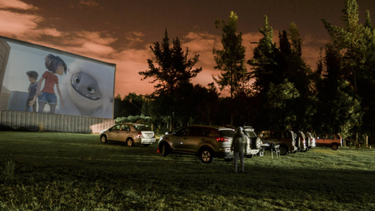 El autocine, una nueva propuesta de entretenimiento a nivel nacional.