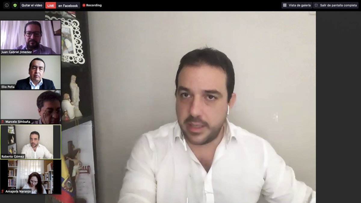 Interpelante. Roberto Gómez quiere incluir en el juicio político el tema del reparto de los hospitales. En el expediente sólo se habla de Octubre.