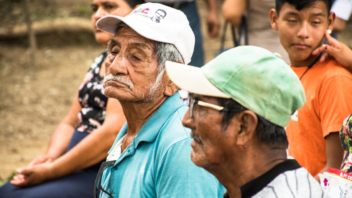 Visitar amigos, ir al cine o hacer trabajos voluntarios activan regiones específicas del cerebro necesarias para el reconocimiento de caras y emociones, la toma de decisiones y sentirse recompensados.
