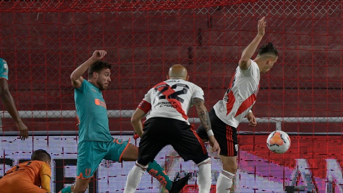 El cuadro argentino abrió el marcador con un gol en fuera de lugar. En la fase de grupos no hay VAR