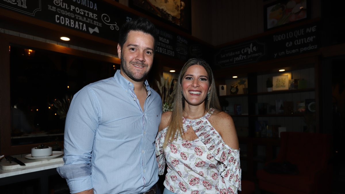 Gaby Díaz con su esposo Carlos Luis Andrade.