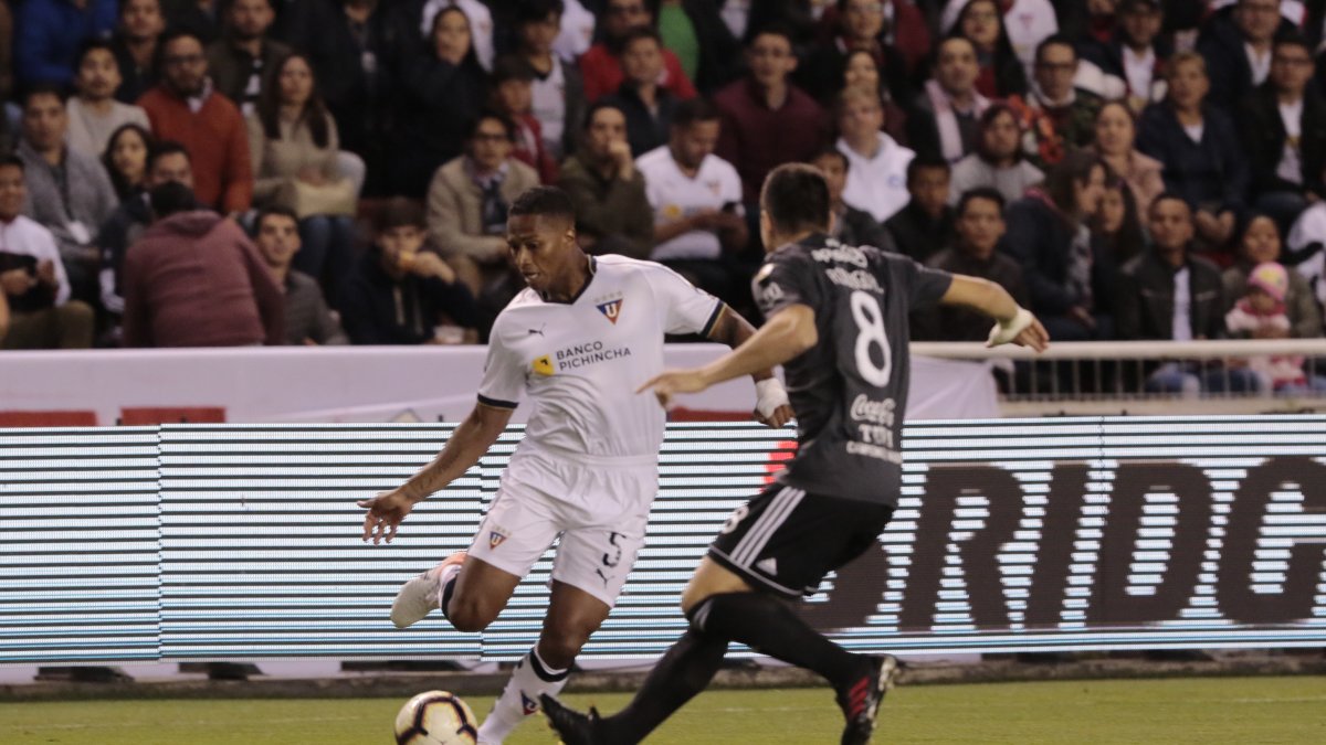 Liga de Quito y Olimpia rivalizaron el año pasado por Copa Libertadores.