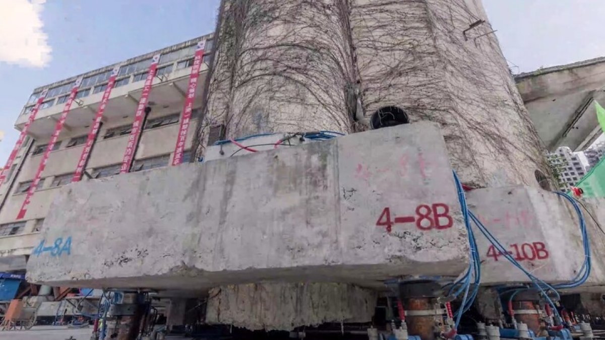 El edificio pesa 7.600 toneladas y fue construido en 1935.