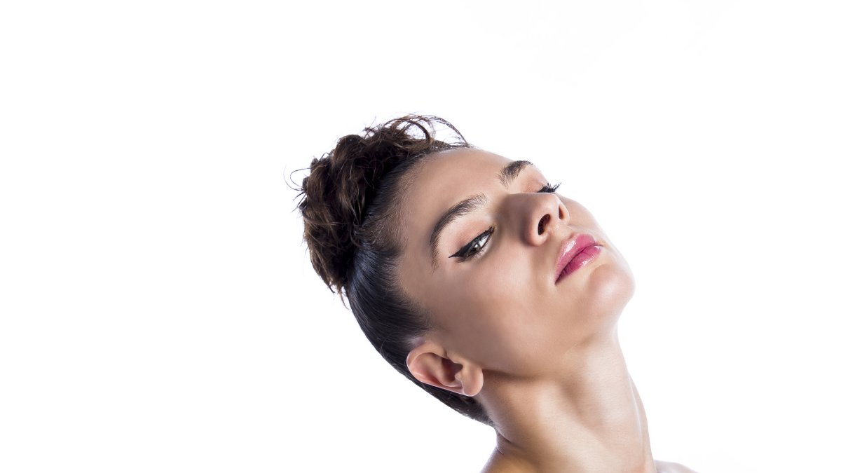 La especialidad de Sara es la danza española y el flamenco.