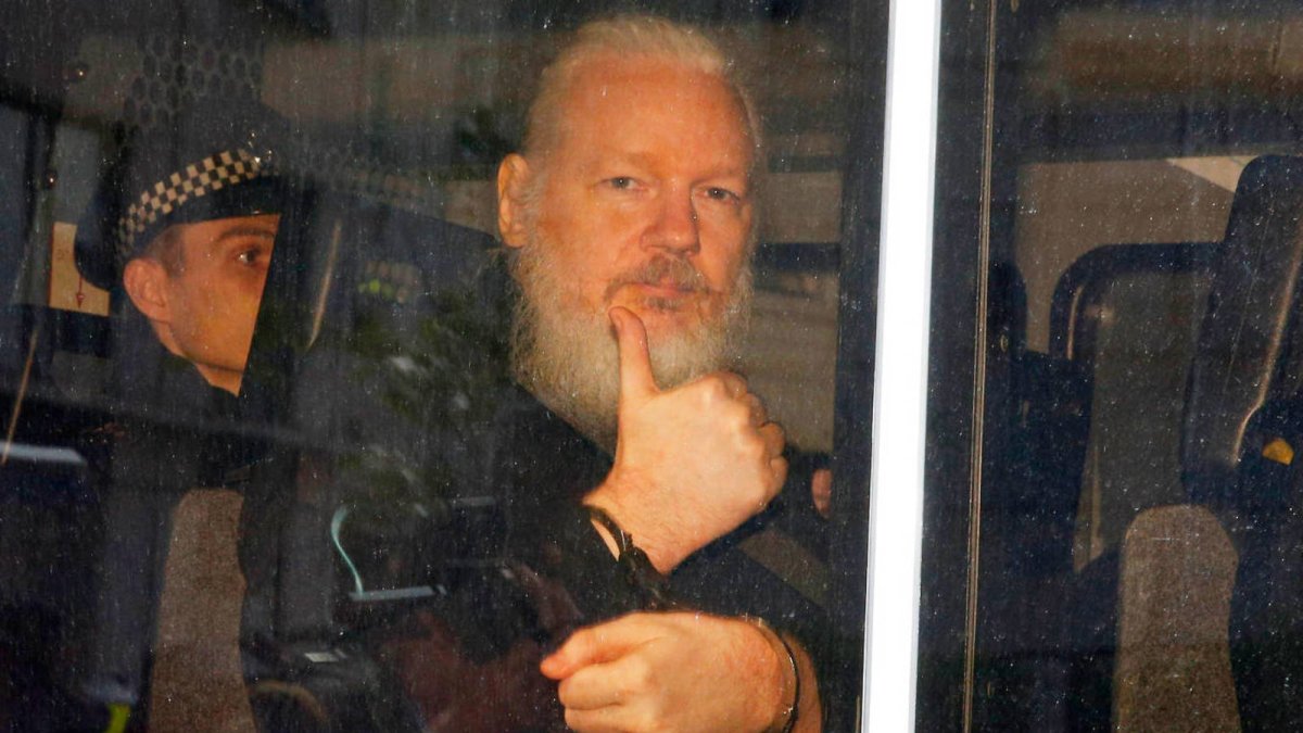 Assange estuvo refugiado en la embajada desde 2012 hasta 2019.