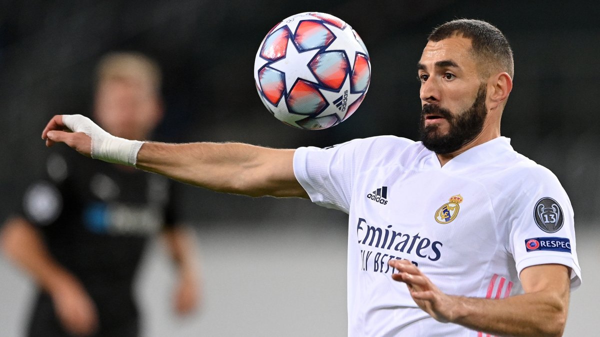 Karim Benzema volvió al centro de la polémica por unas imágenes que se filtraron en la televisión internacional