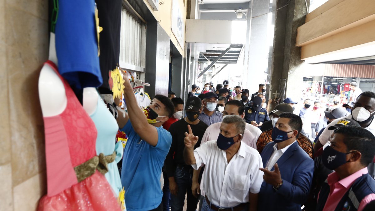 En diciembre pasado se cumplieron algunos operativos de control en la bahía.