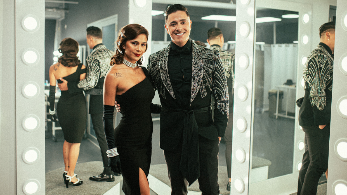 Joey Montana junto a Greeicy.