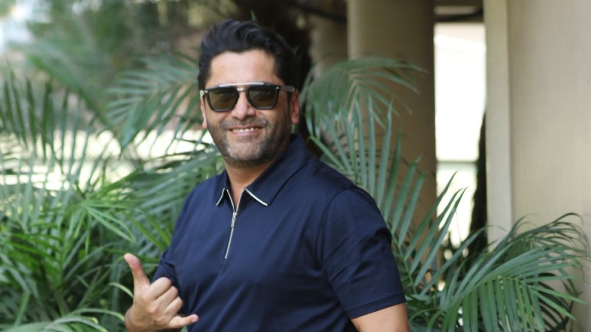 De caracter agradable y divertido, el ministro confiesa que su esposa es el gran amor de su vida.