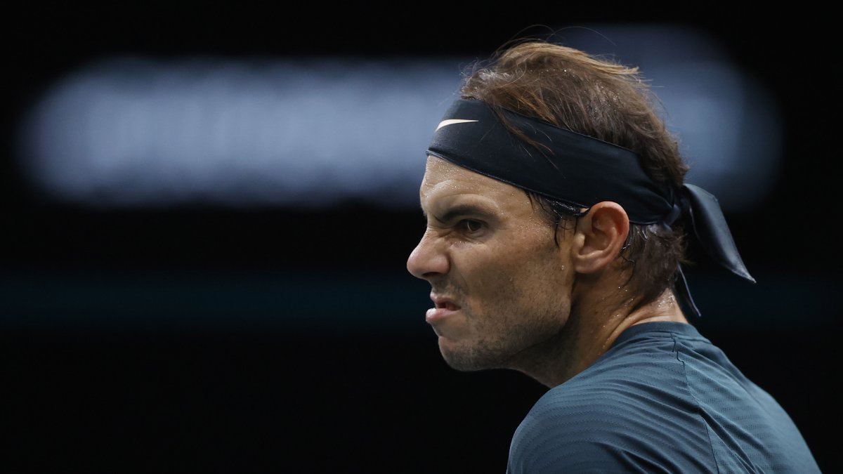 El español Nadal no pudo ocultar su decepción por el resultado.