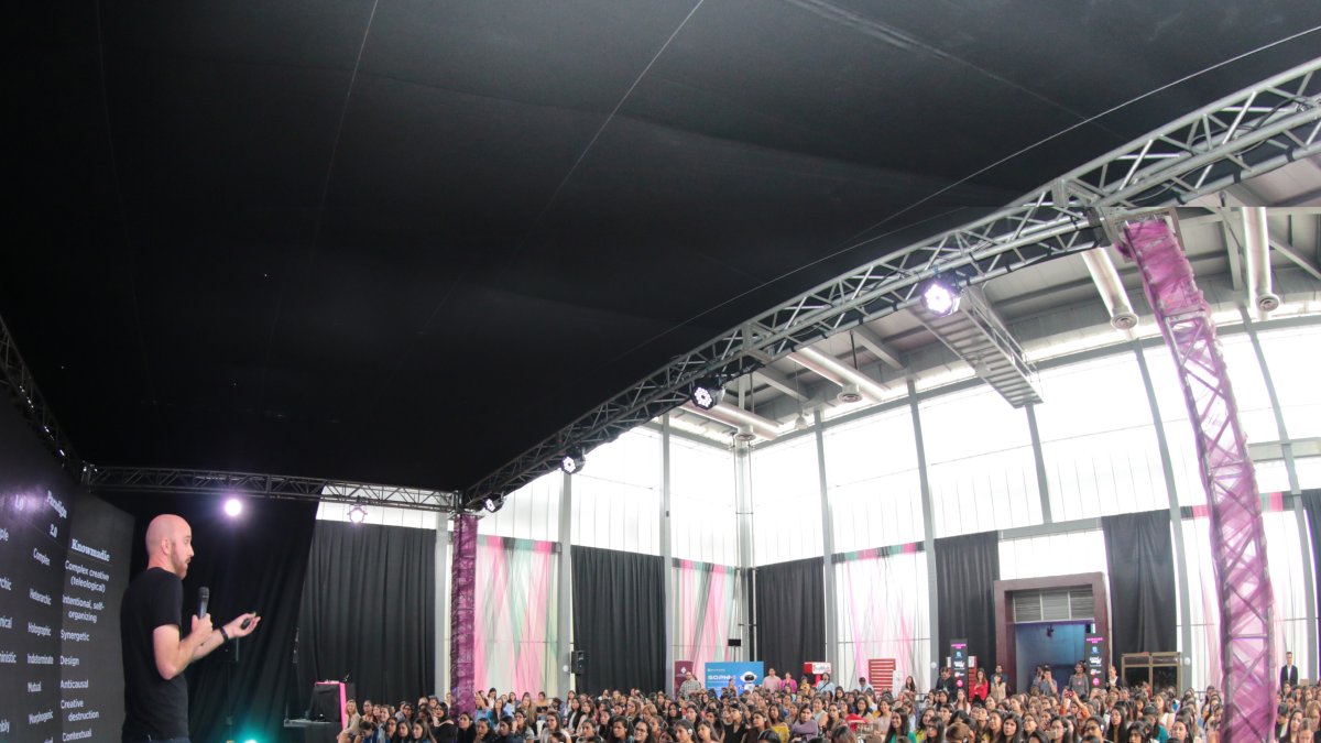 Congreso para mujeres que se especializan en tecnología.


noviembre  del 2017, MARIUXI CACERES, Guayaquil-Ecuador
Agencia (ag-expreso)