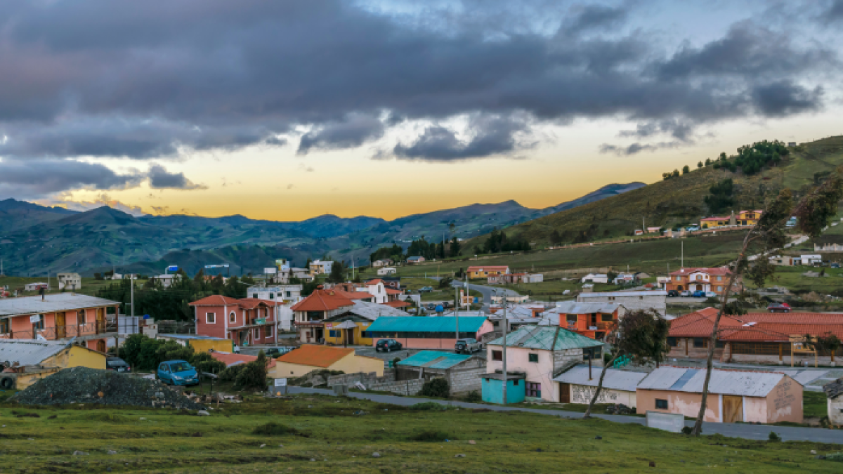 Unos 110 kilómetros al sur de Quito, Latacunga es una tierra de arquitectura histórica, riqueza culinaria y cultura ancestral.