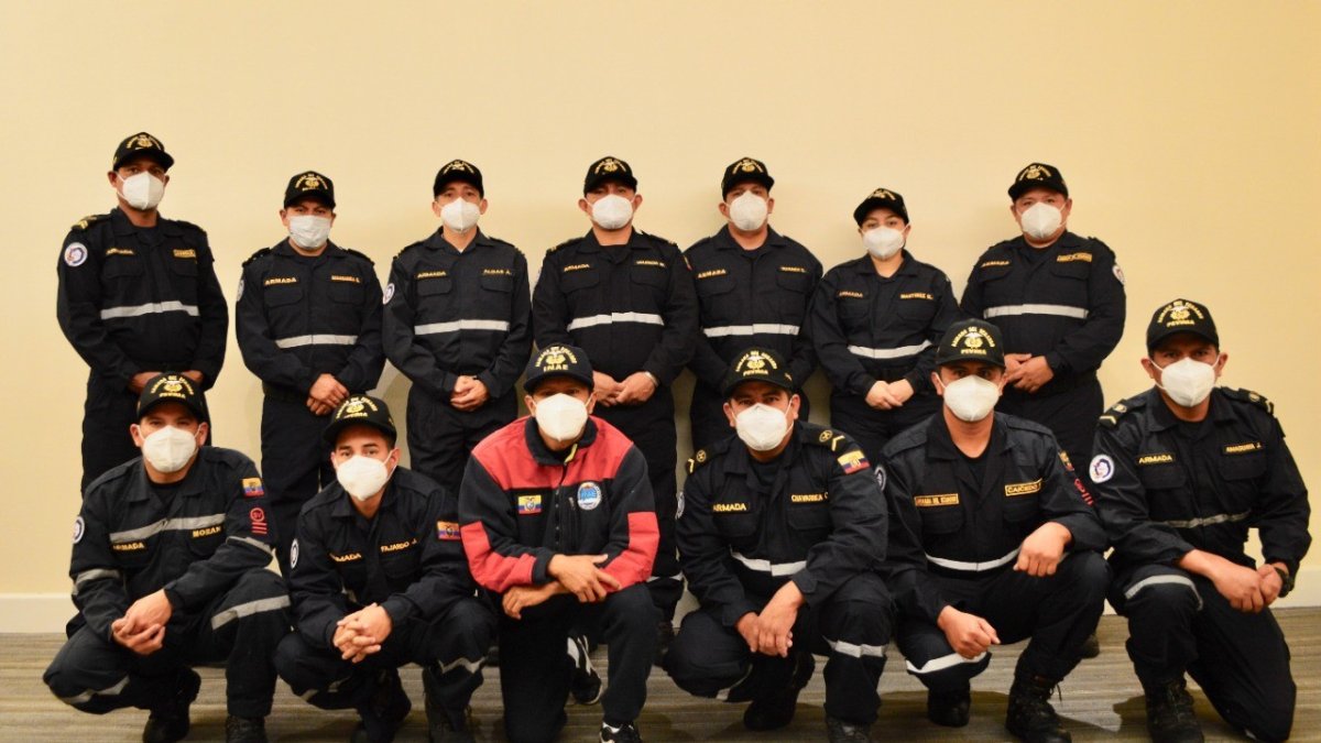 La dotación de expedicionarios la conforman 14 funcionarios de la Armada del Ecuador.