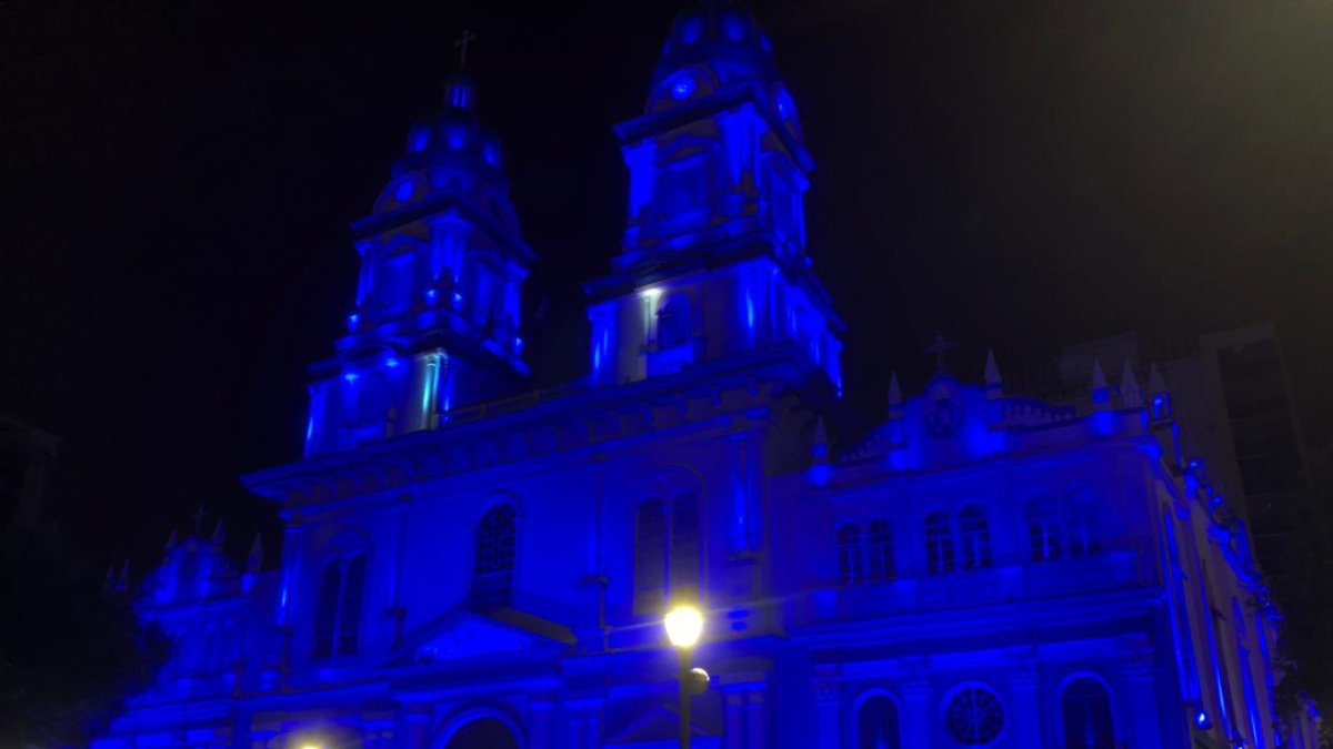 Sitio. La Iglesia de San Francisco, también conocida como Iglesia de Nuestra Señora de los Ángeles,  fue uno de los sitios emblemáticos que se iluminaron.