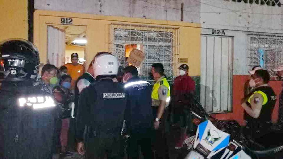 Uno de los operativos que las autoridades realizan para evitar que se realicen fiestas sin medidas de bioseguridad, para evitar el contagio de coronavirus.