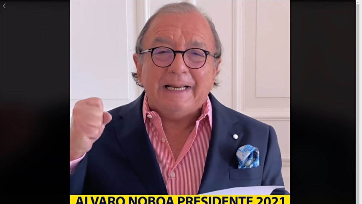 Aspirante. Álvaro Noboa se queja: dice estar hasta las marimbas.